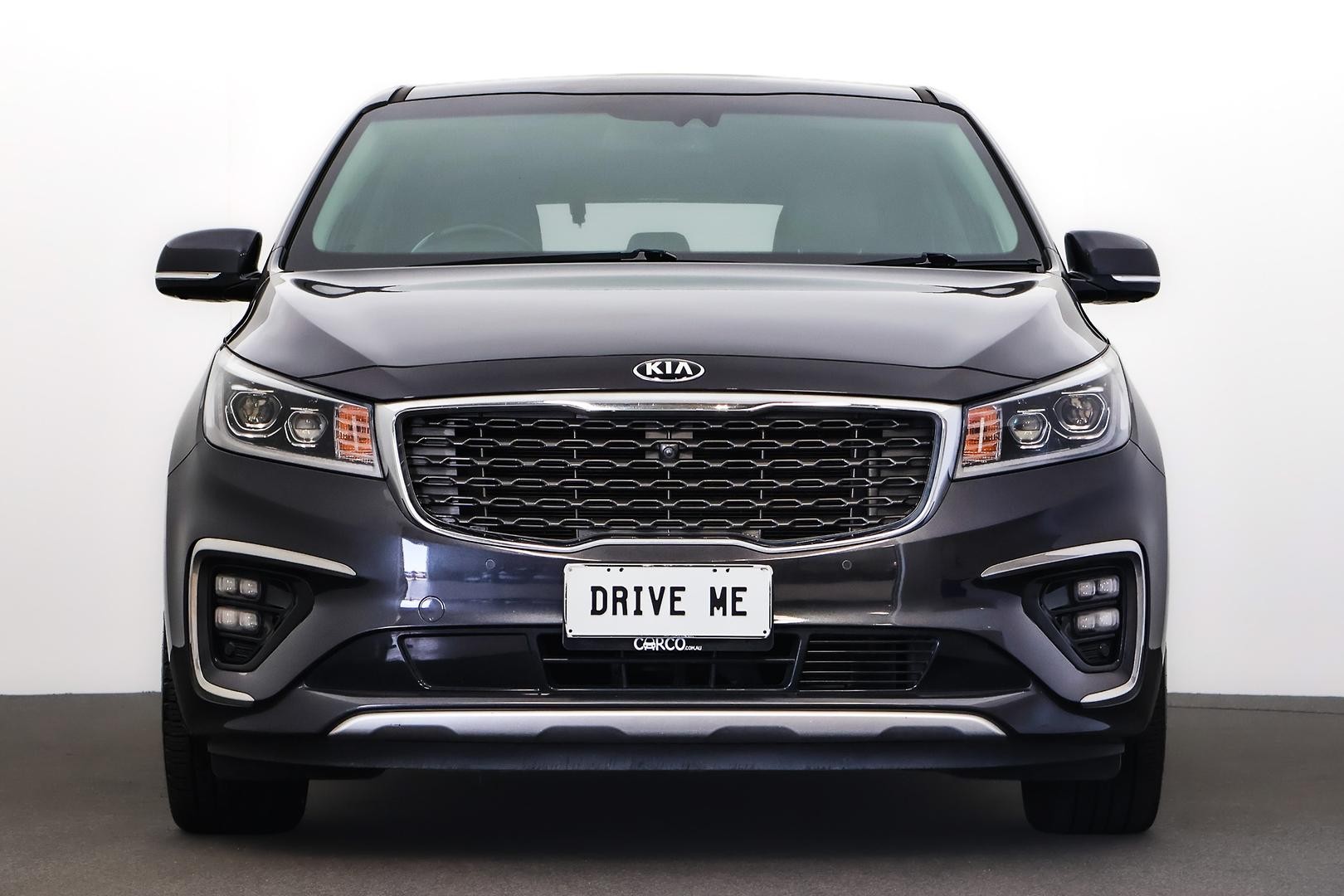 Kia Carnival image 2