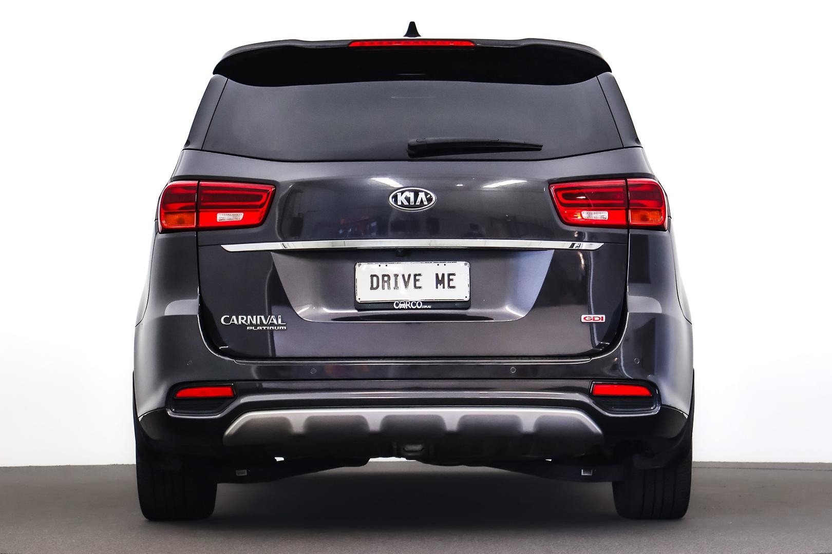 Kia Carnival image 3