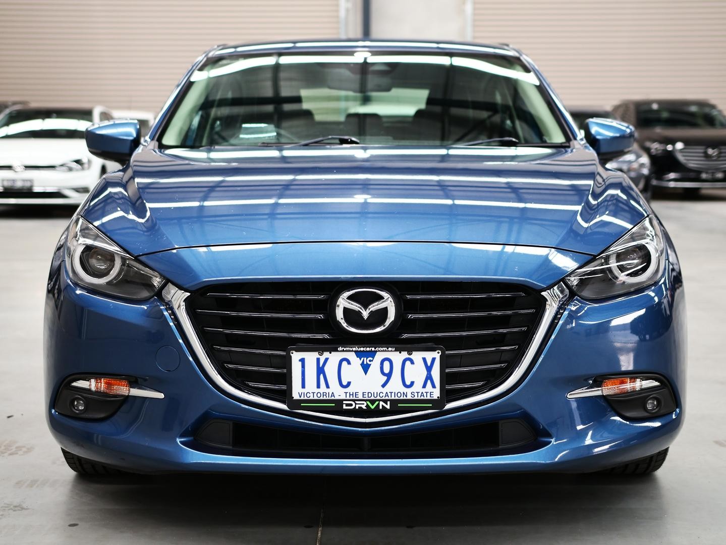 Mazda 3 image 2