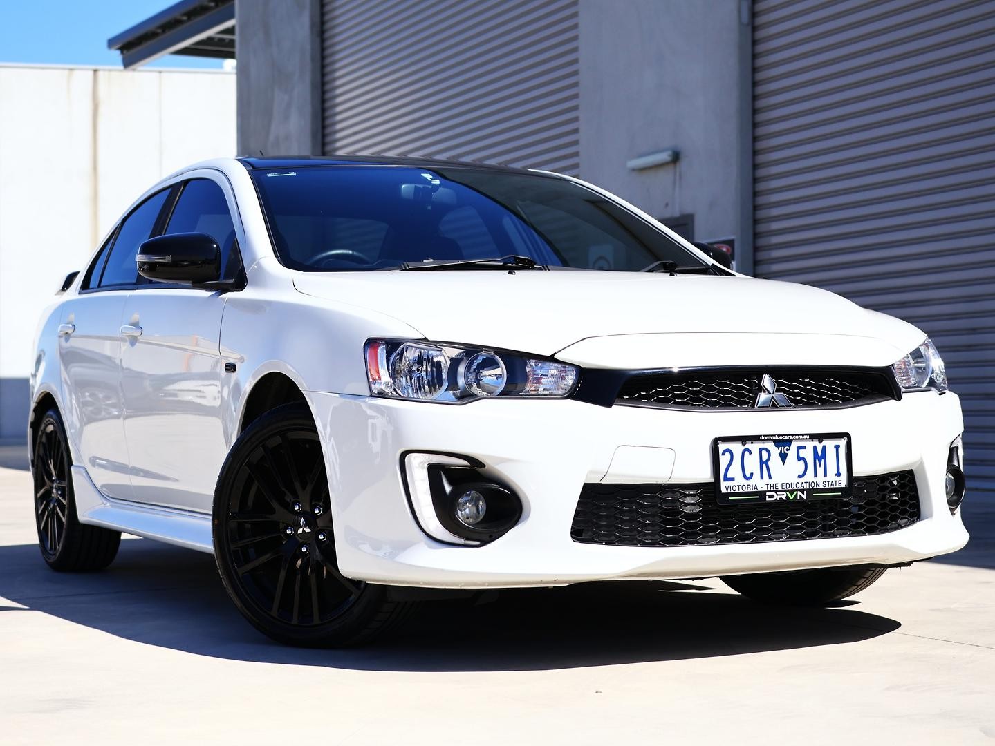 Mitsubishi Lancer image 1