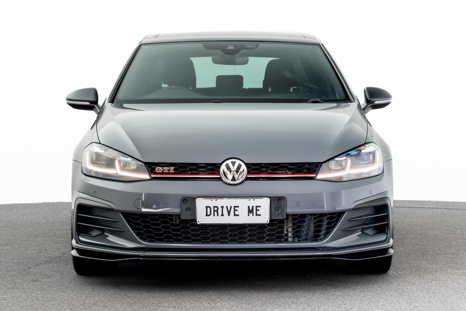 Volkswagen Golf image 2