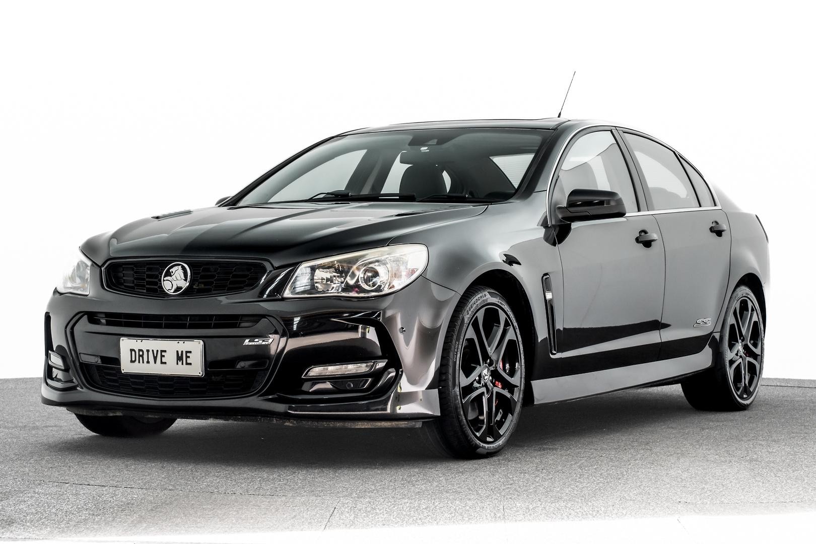 Holden Commodore image 1