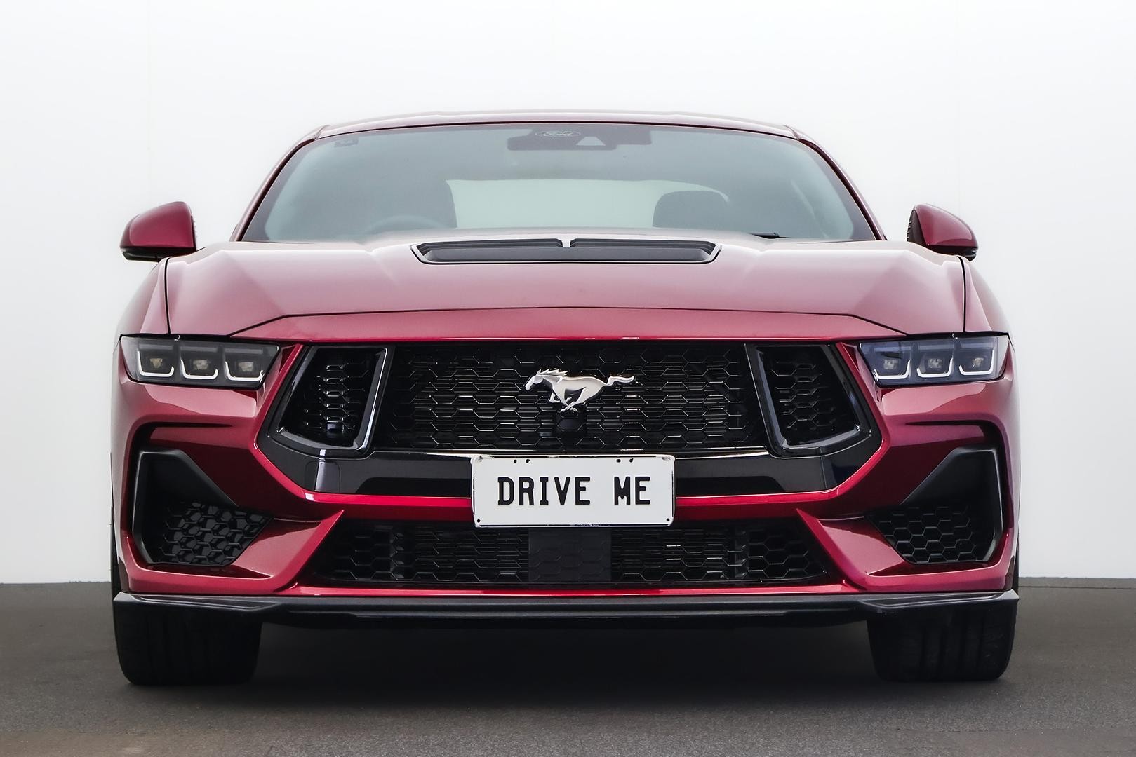 Ford Mustang image 2