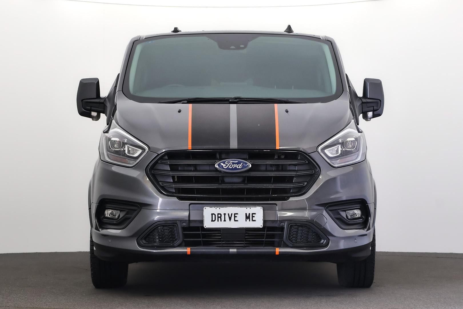 Ford Transit Custom image 2