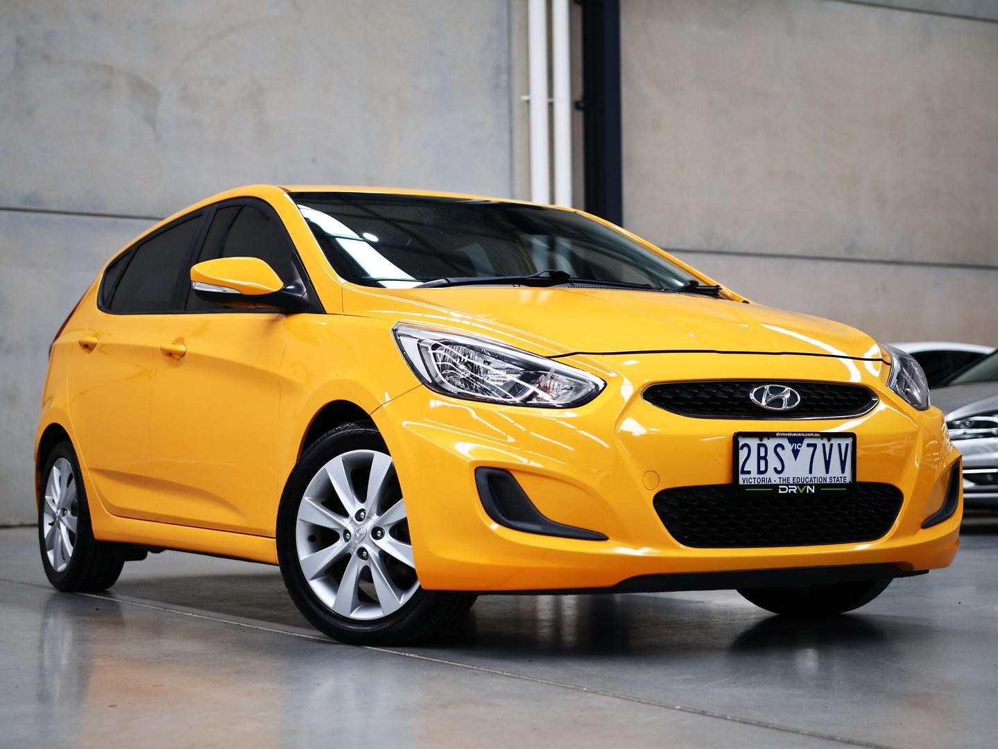 Hyundai Accent image 1
