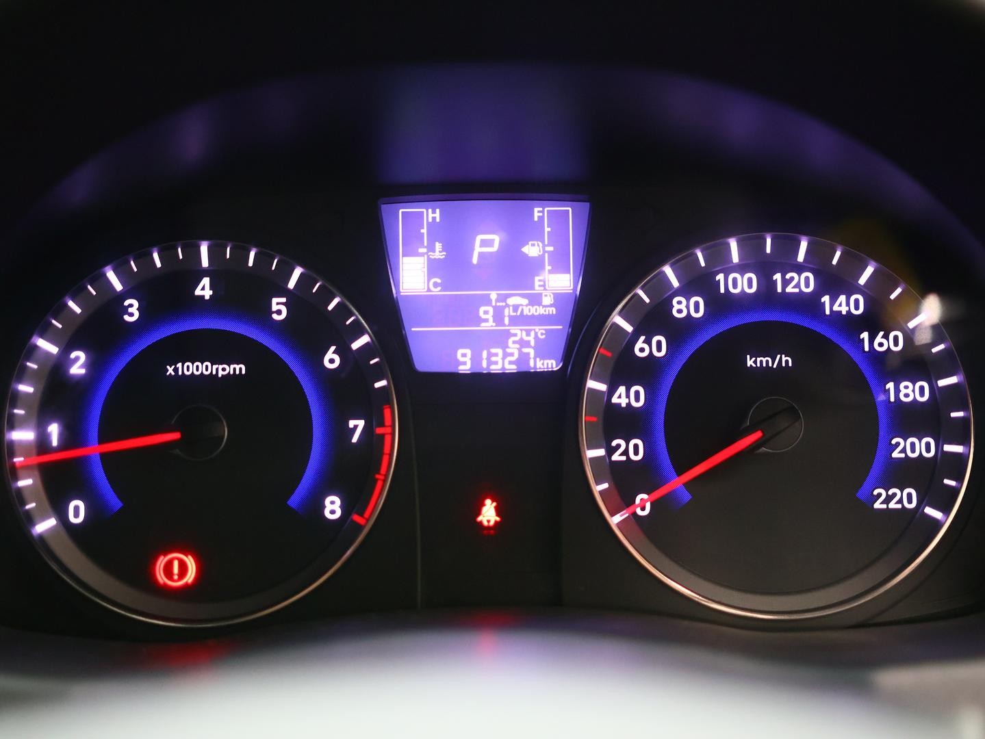 Hyundai Accent image 4