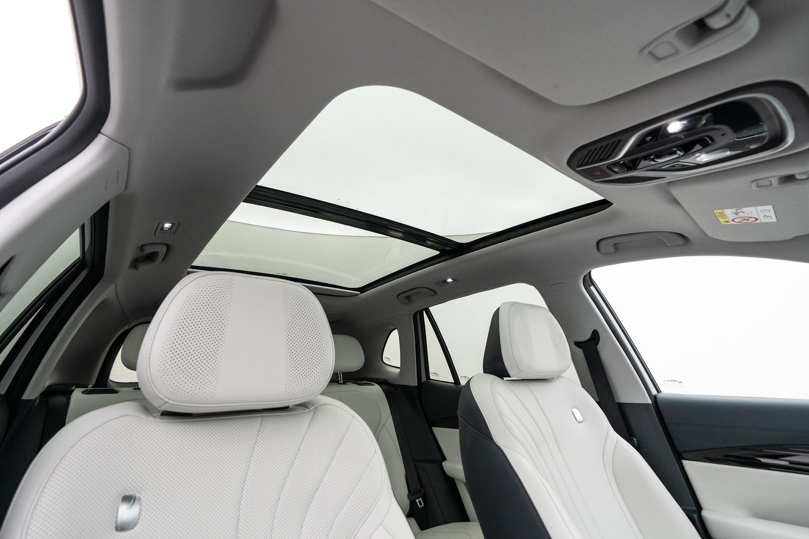Geely Starray Em-i image 4