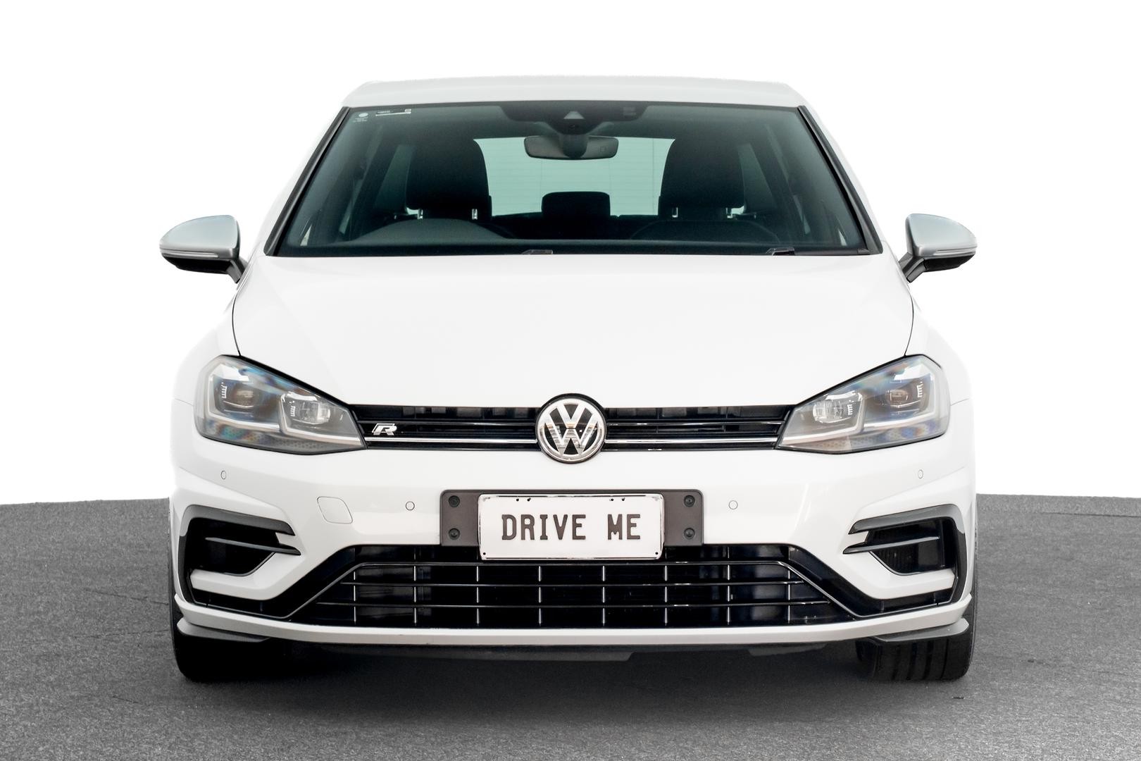 Volkswagen Golf image 2