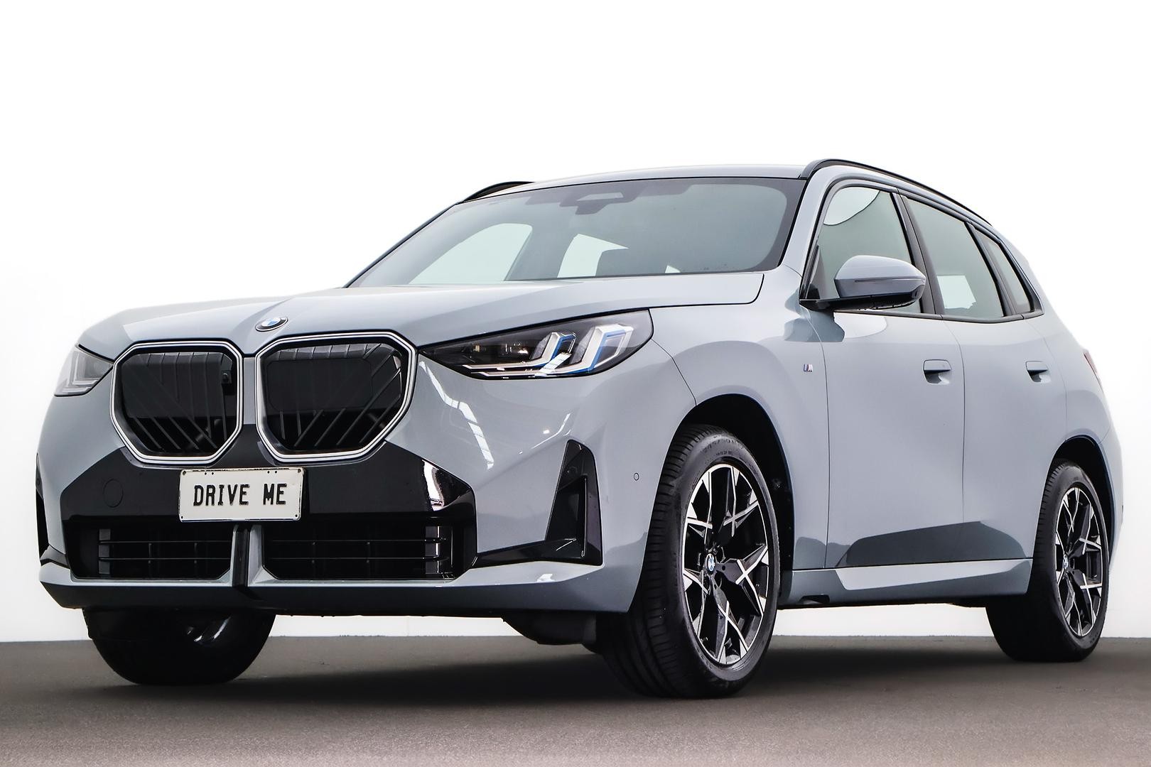 BMW X3 image 1