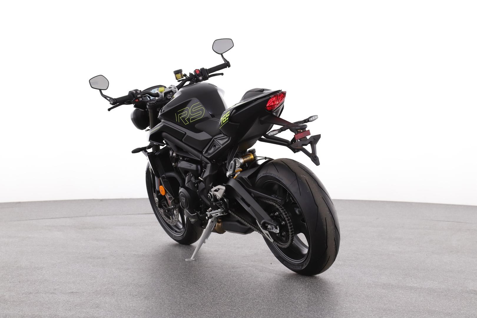 Triumph Street Triple Rs image 3