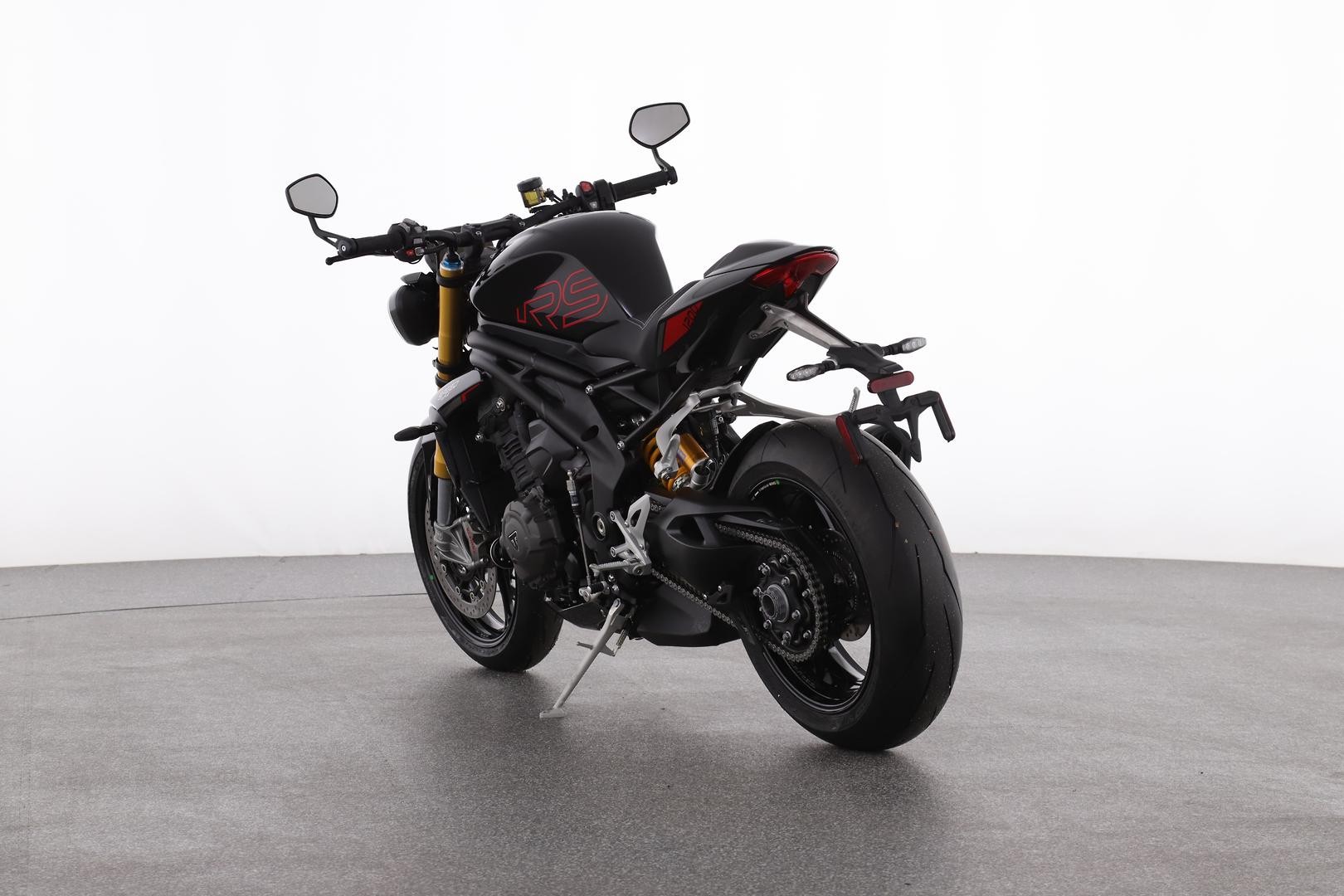 Triumph Speed Triple Rs 1200 image 3