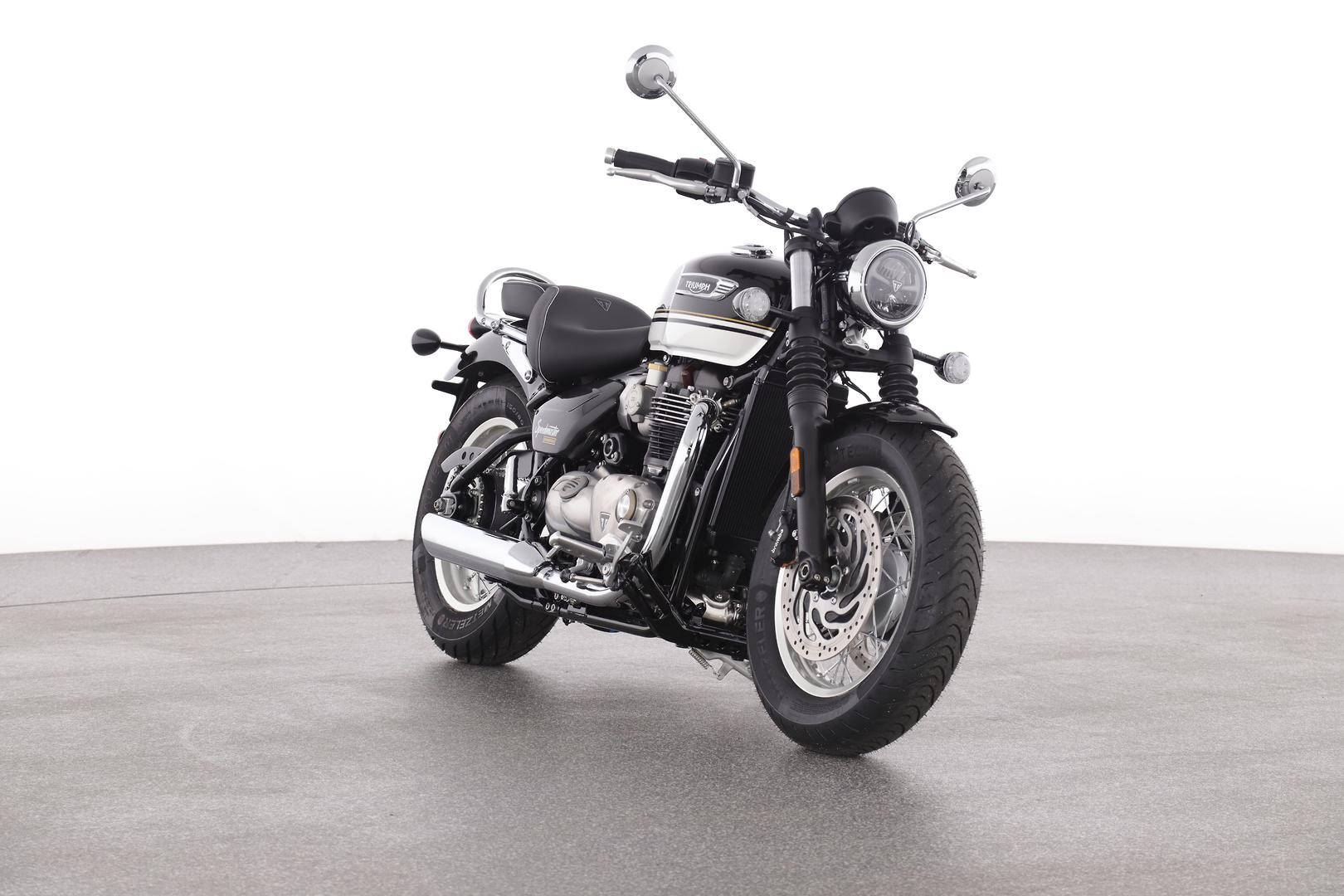 Triumph Bonneville Speedmaster image 2
