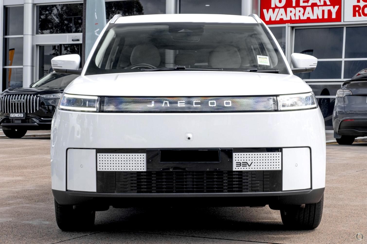 Jaecoo J5 image 2