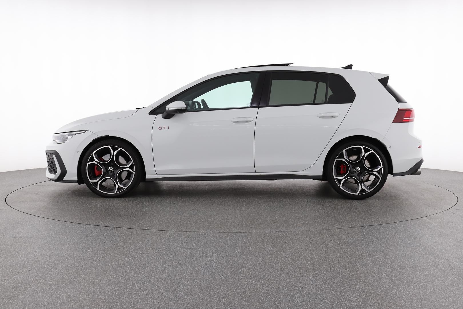 Volkswagen Golf image 3