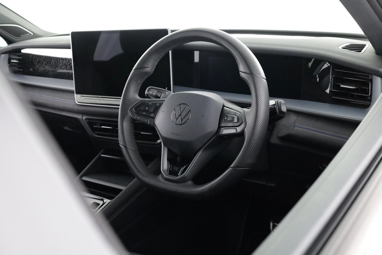 Volkswagen Tayron image 4