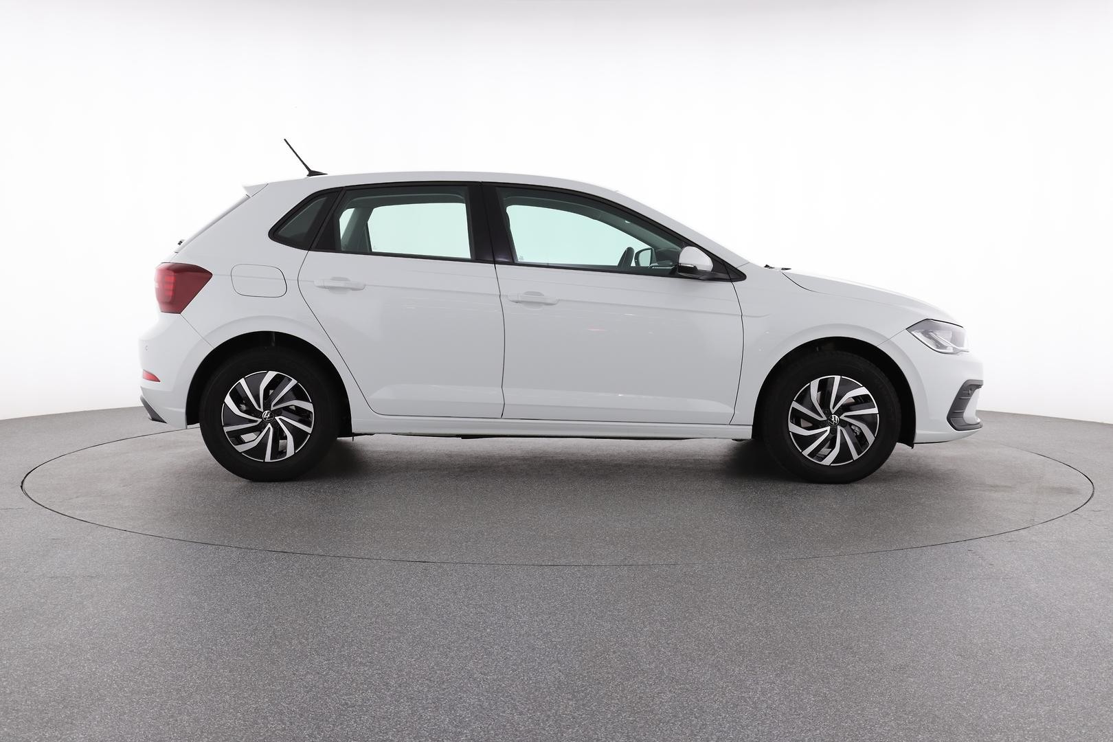 Volkswagen Polo image 2