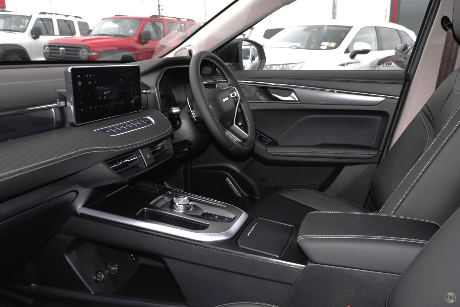 Gwm Haval Jolion image 3