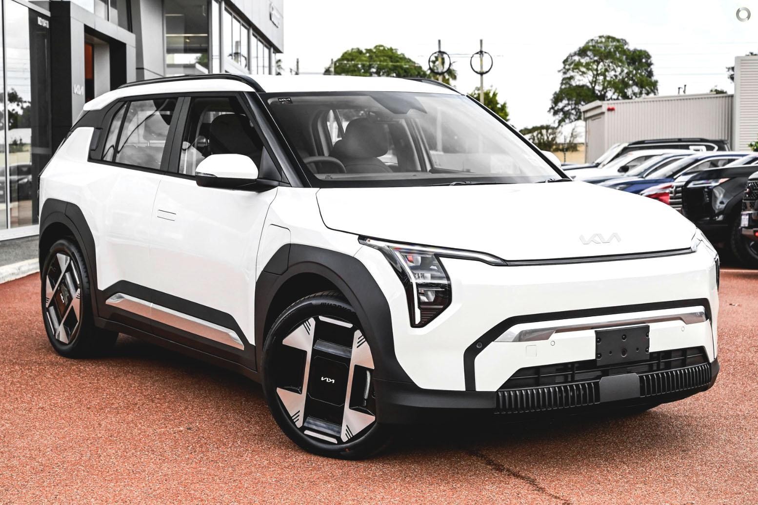 Kia Ev3 image 1