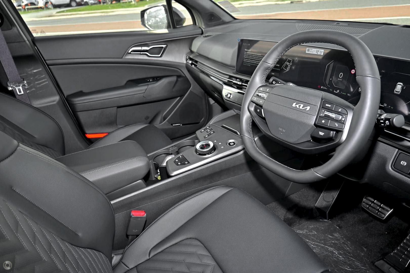 Kia Sportage image 2