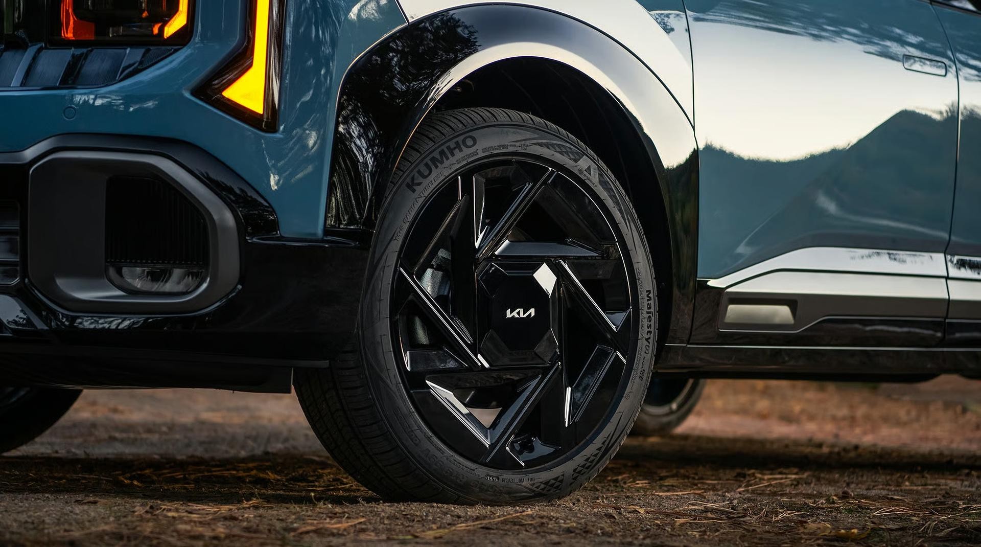 Kia Seltos image 3
