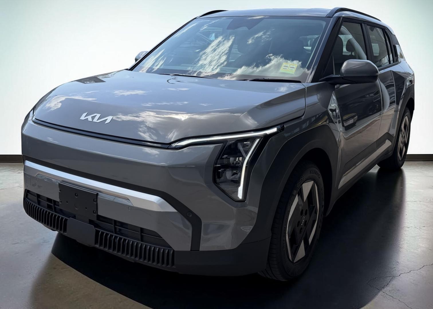 Kia Ev3 image 3