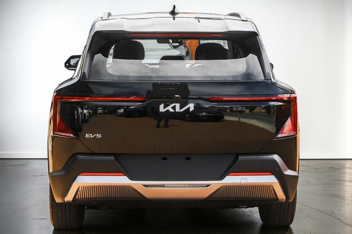 Kia Ev5 image 3