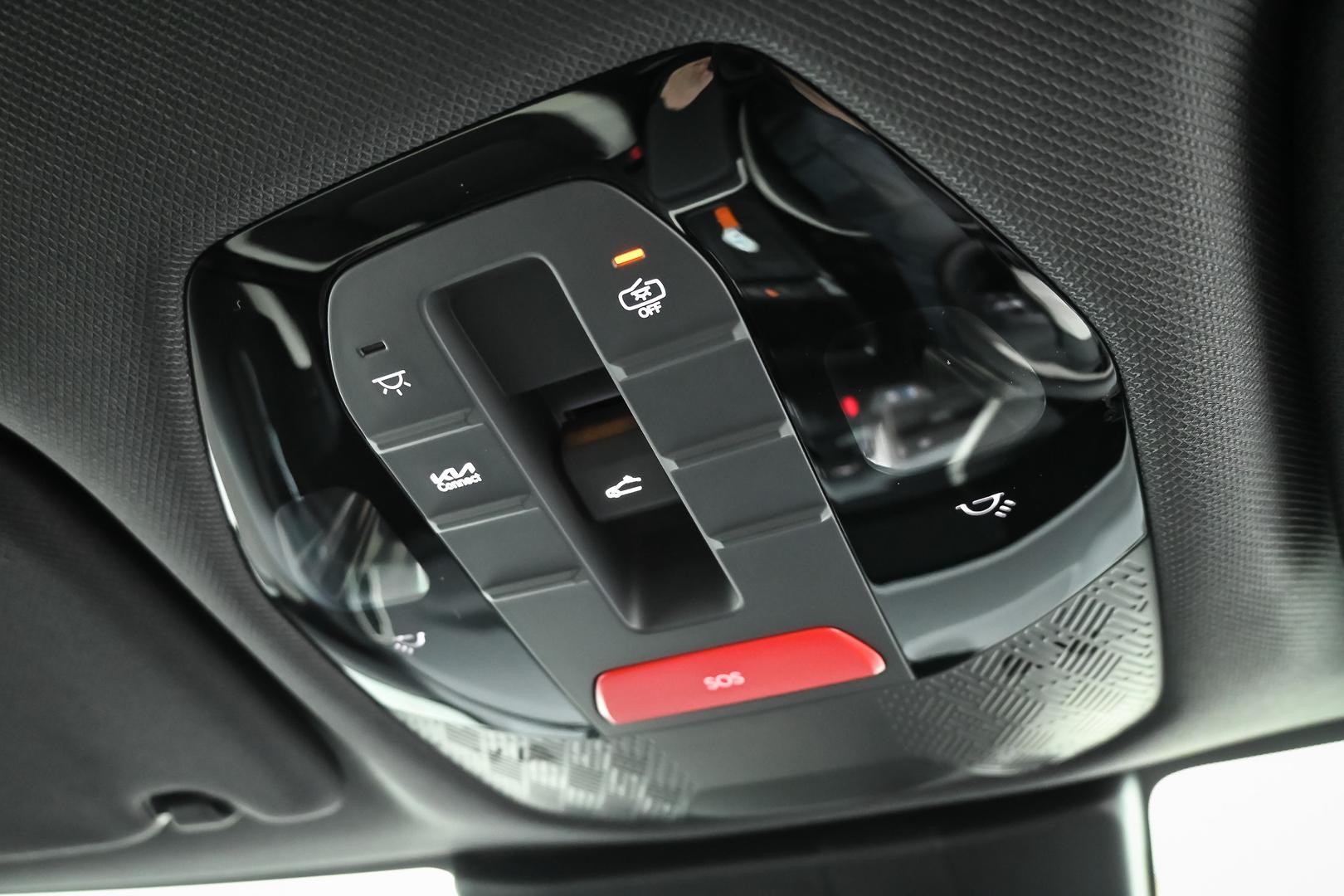 Kia Ev5 image 1