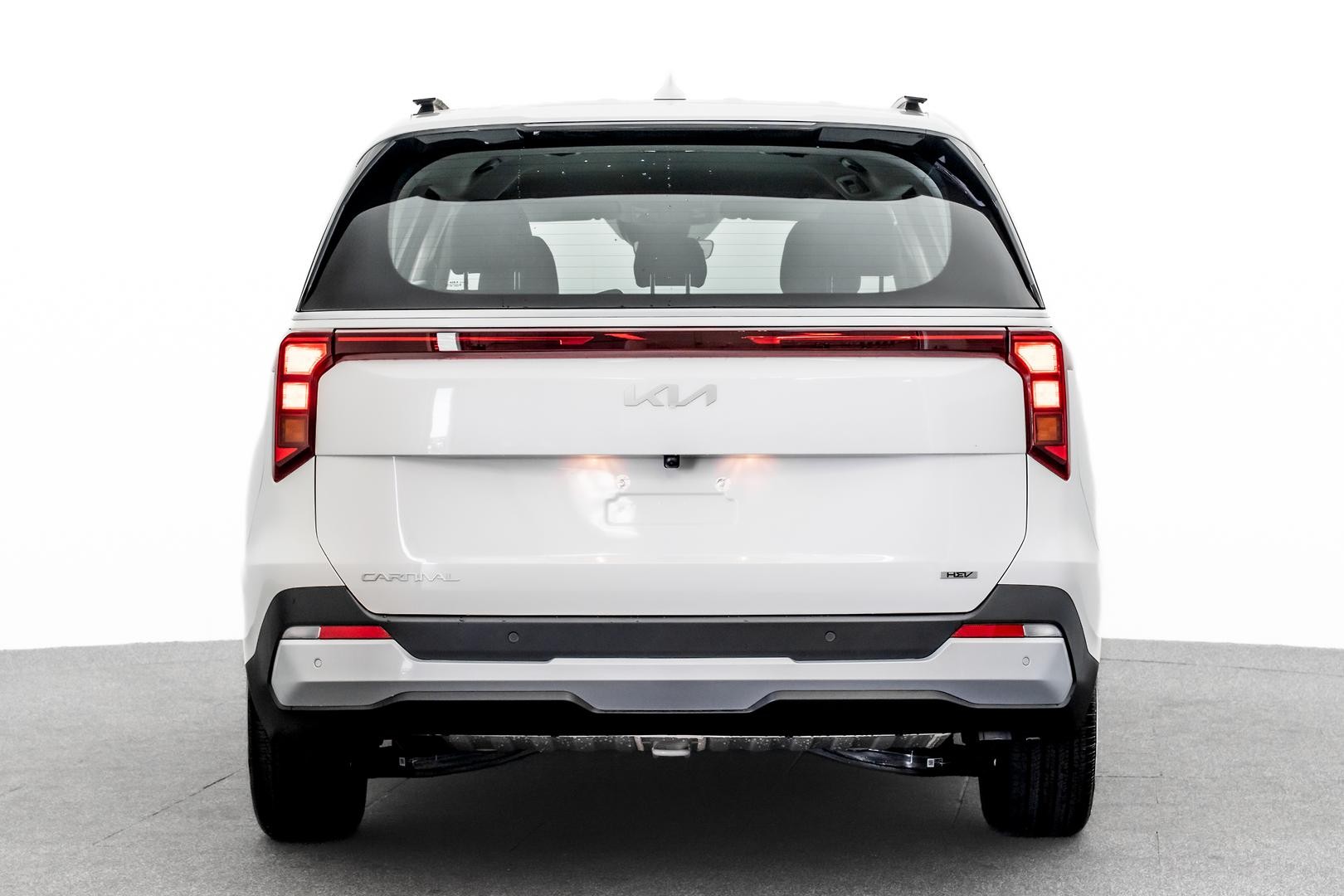 Kia Carnival image 3