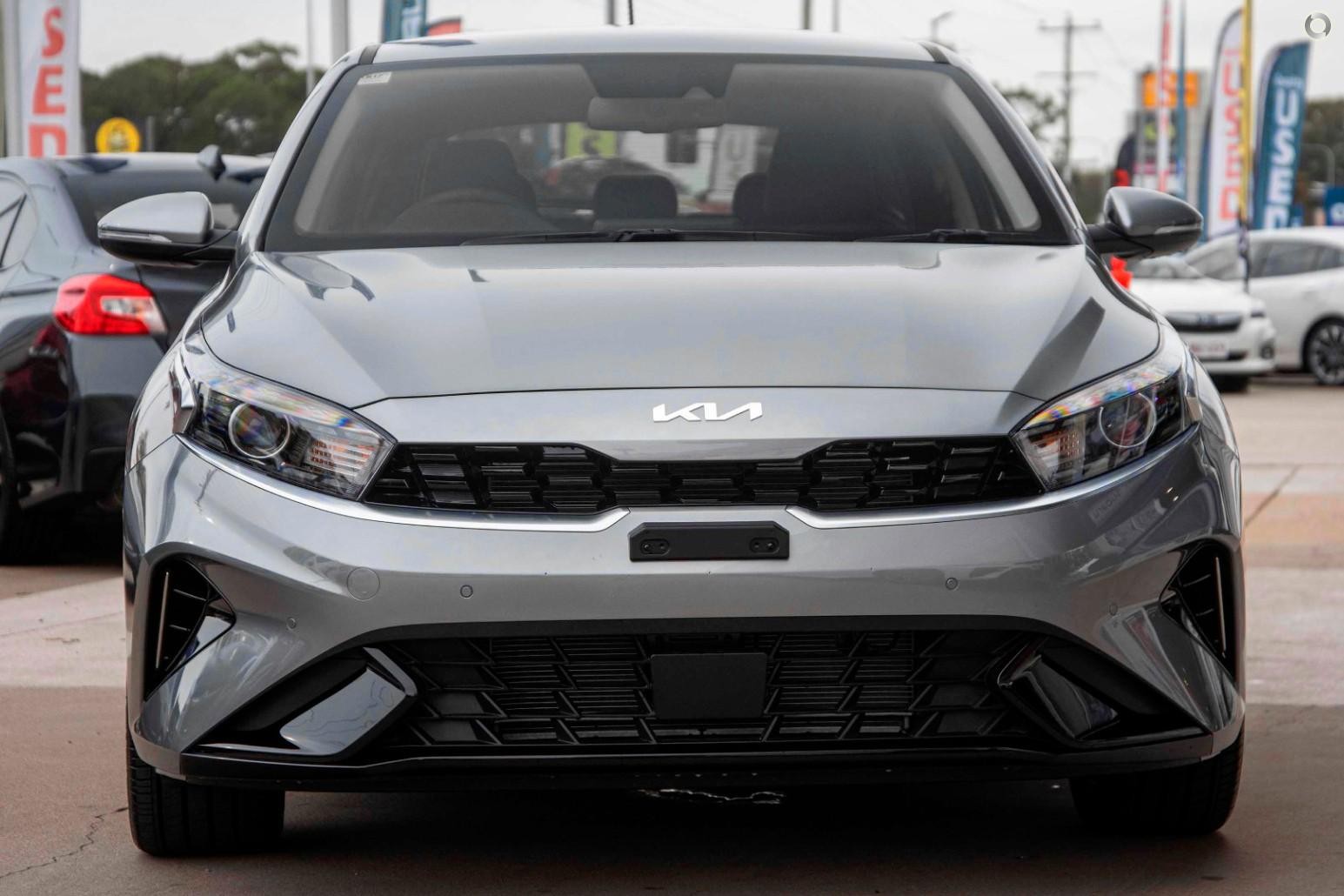 Kia Cerato image 2