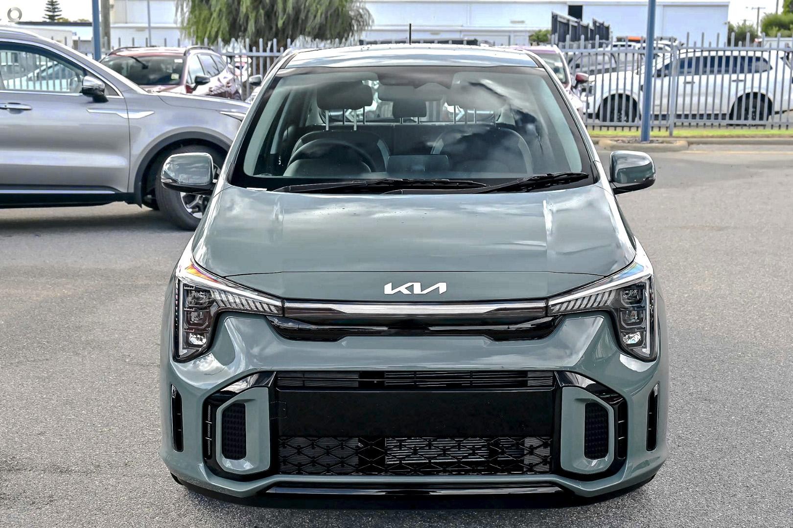Kia Picanto image 2