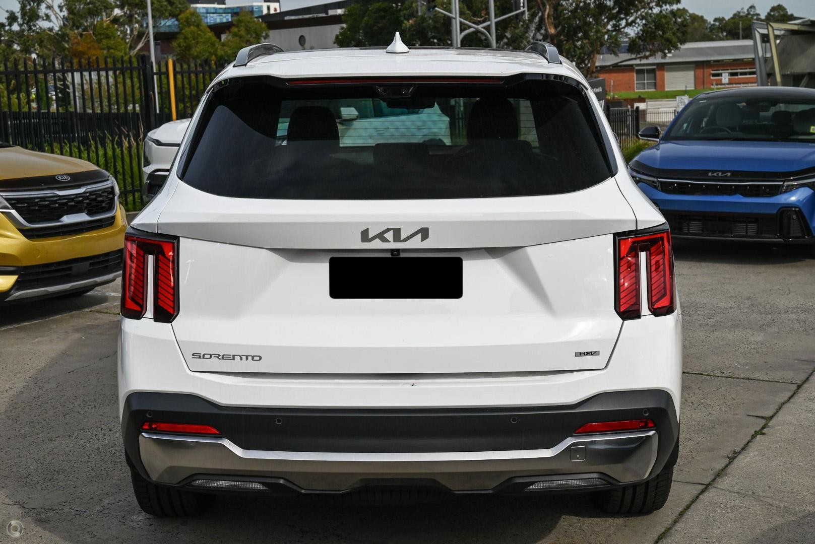 Kia Sorento image 3