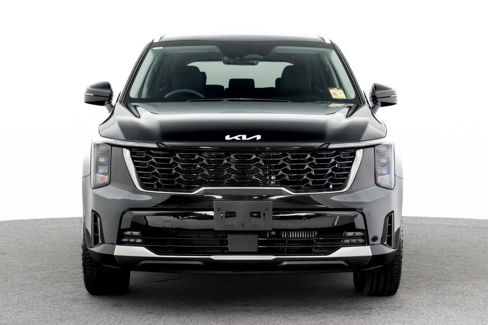 Kia Sorento image 2