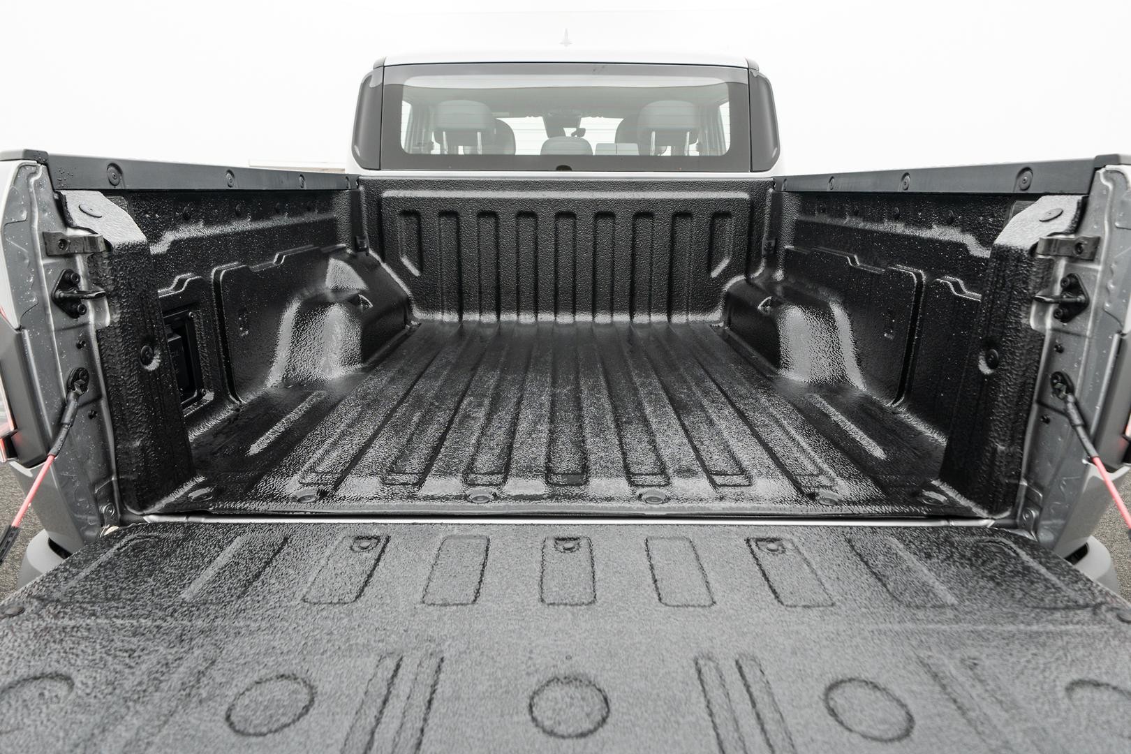 Kia Tasman image 1