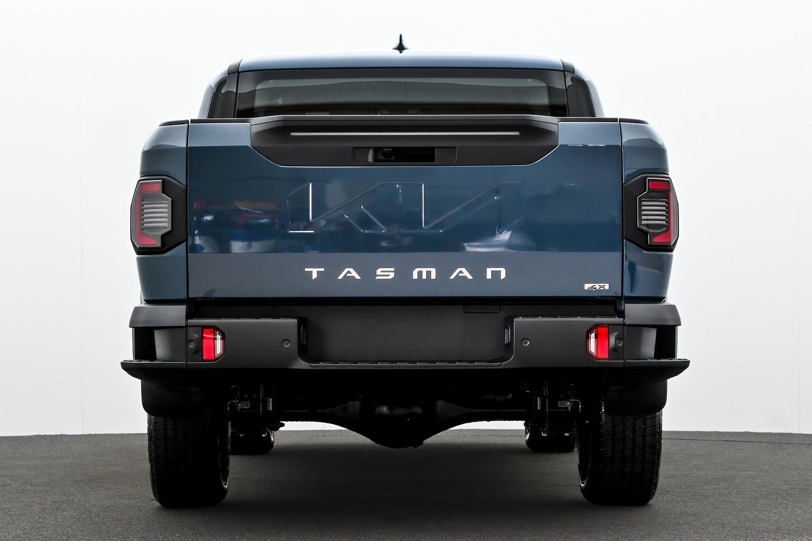 Kia Tasman image 3