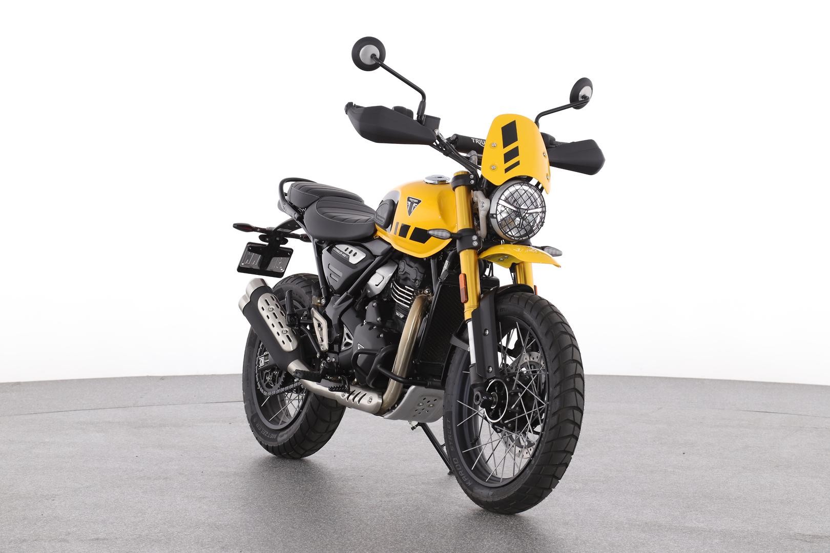 Triumph Scrambler 400 Xc image 2