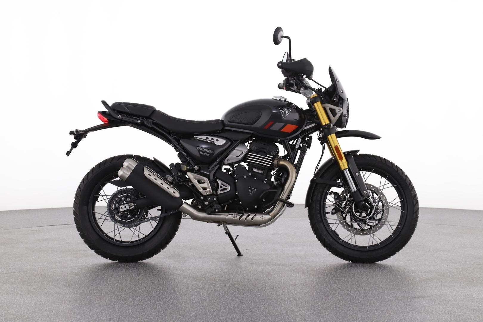 Triumph Scrambler 400 Xc image 1