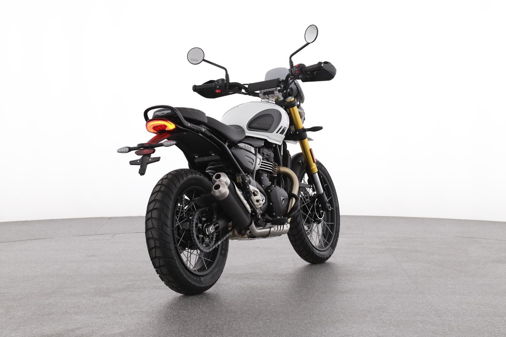 Triumph Scrambler 400 Xc image 4