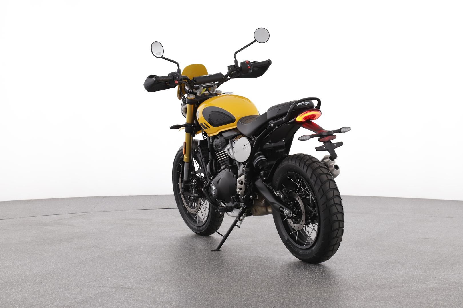 Triumph Scrambler 400 Xc image 3
