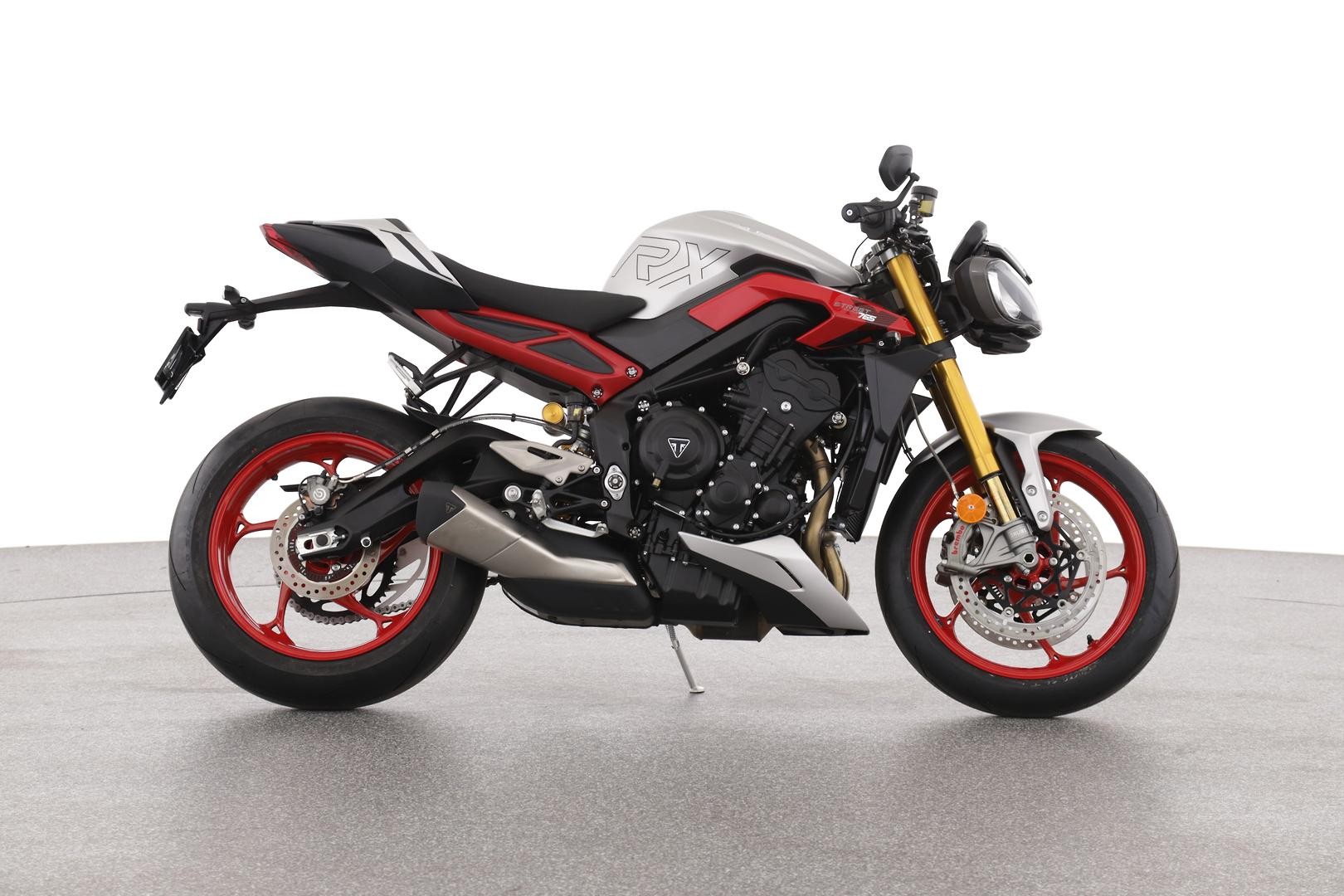Triumph Street Triple 765 Rx image 1