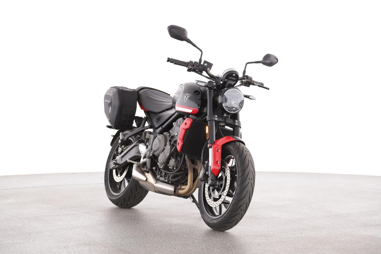 Triumph Trident 660 image 2