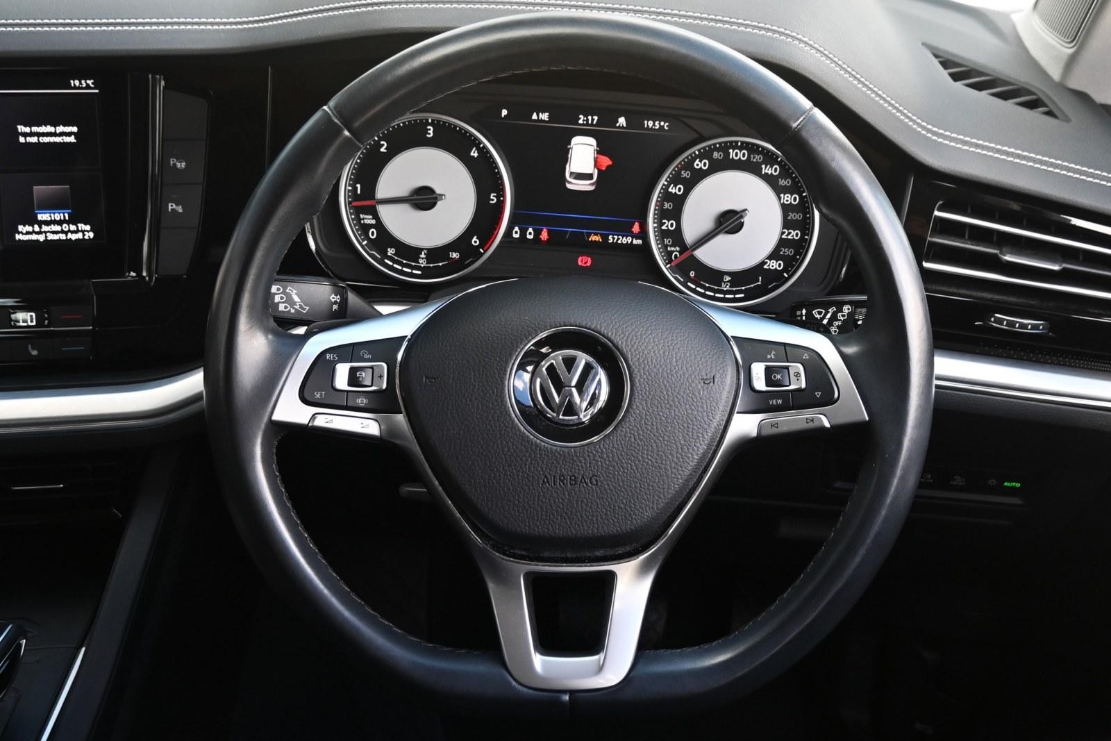 Volkswagen Touareg image 4