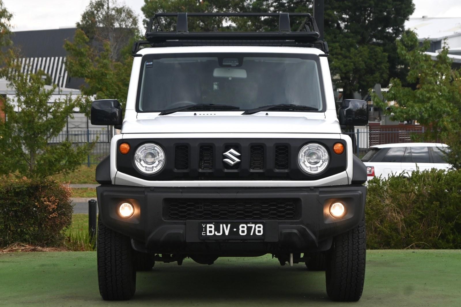 Suzuki Jimny image 2