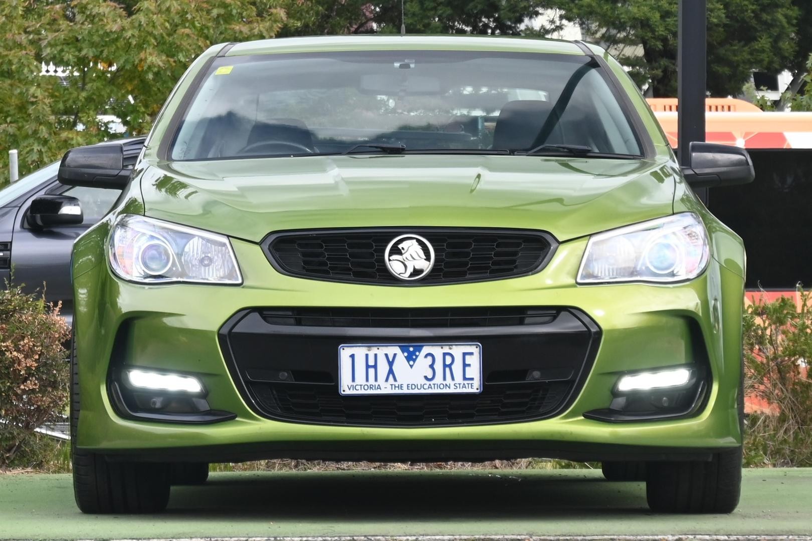Holden Commodore image 2