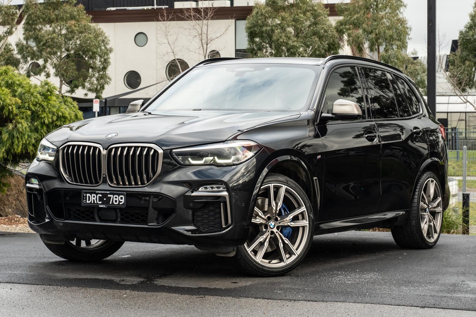 BMW X5 image 2