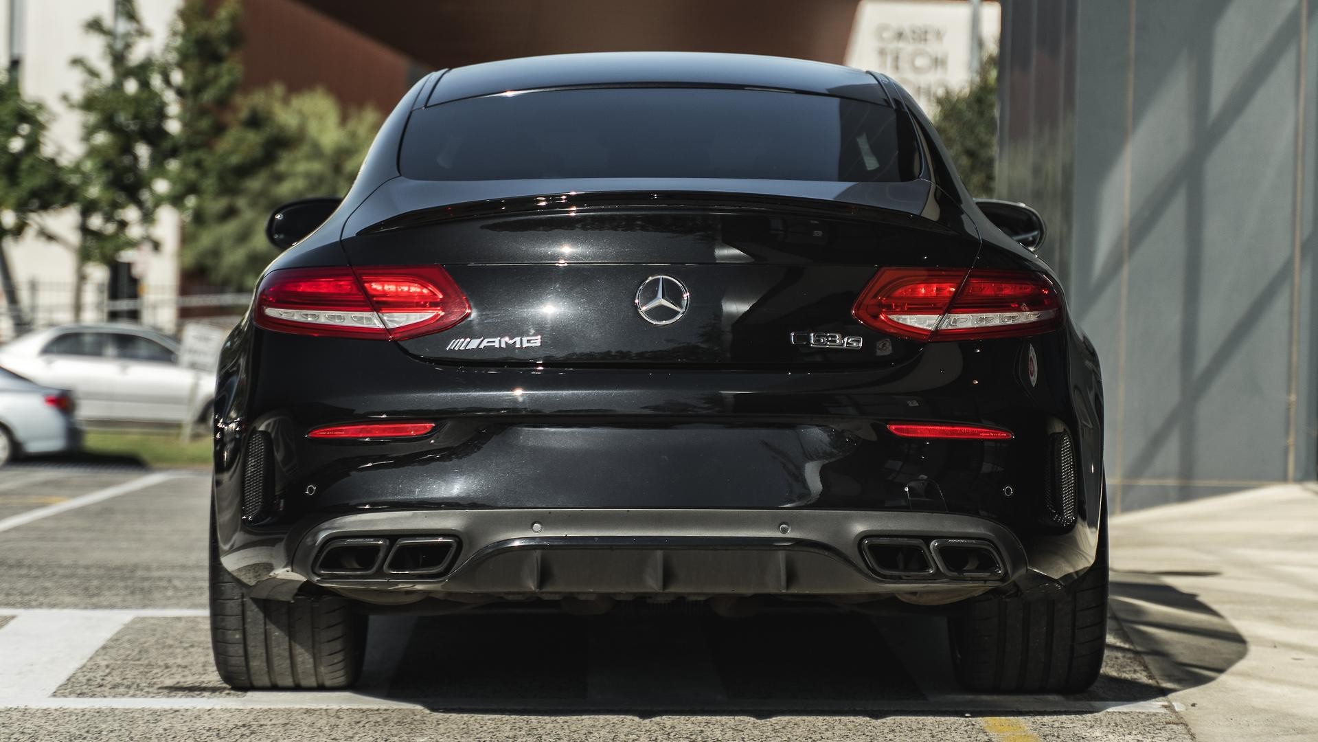 Mercedes Benz C-class image 3