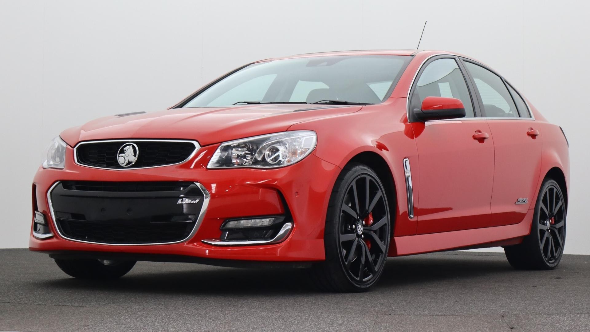 Holden Commodore image 1