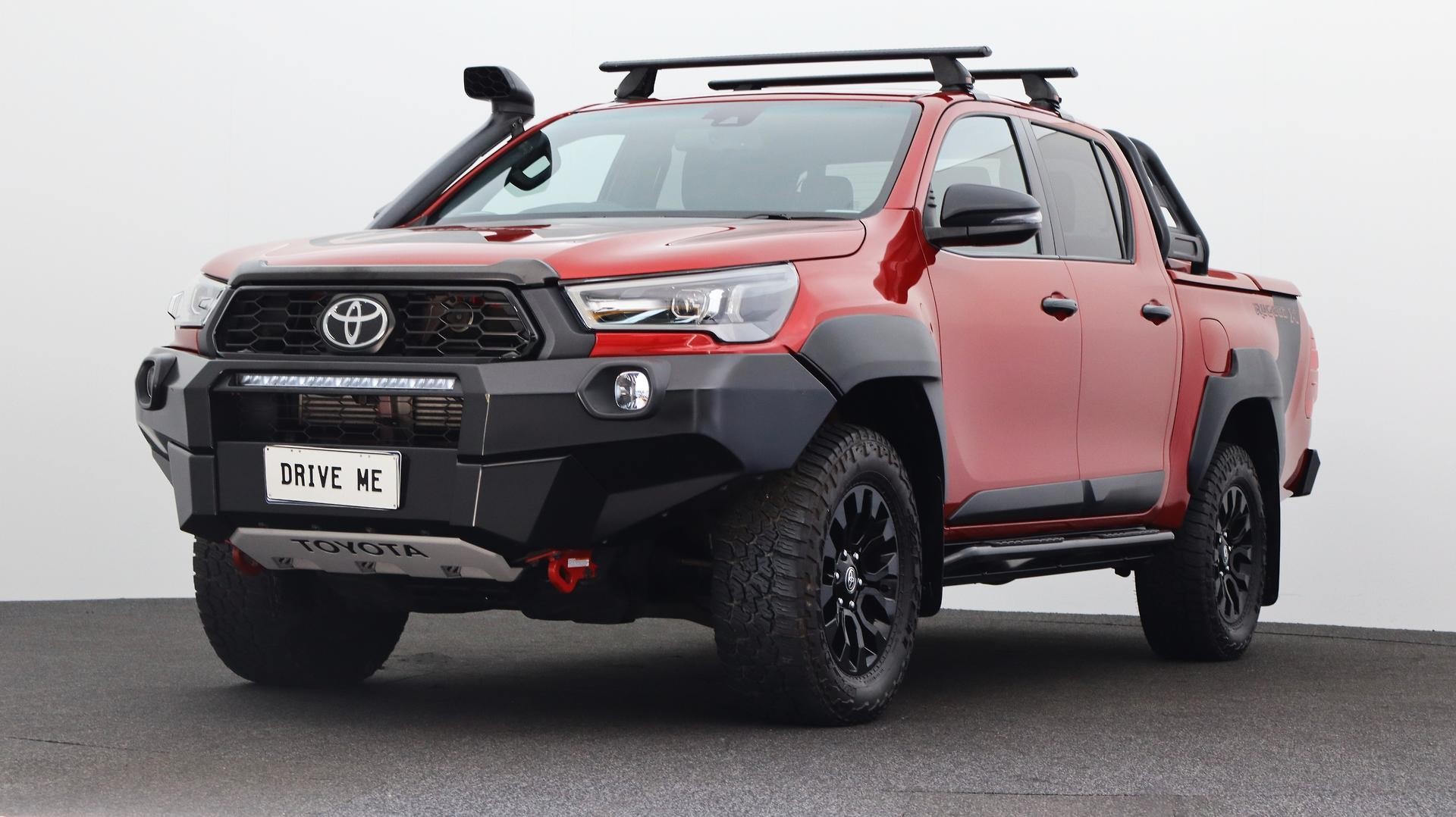 Toyota Hilux image 1