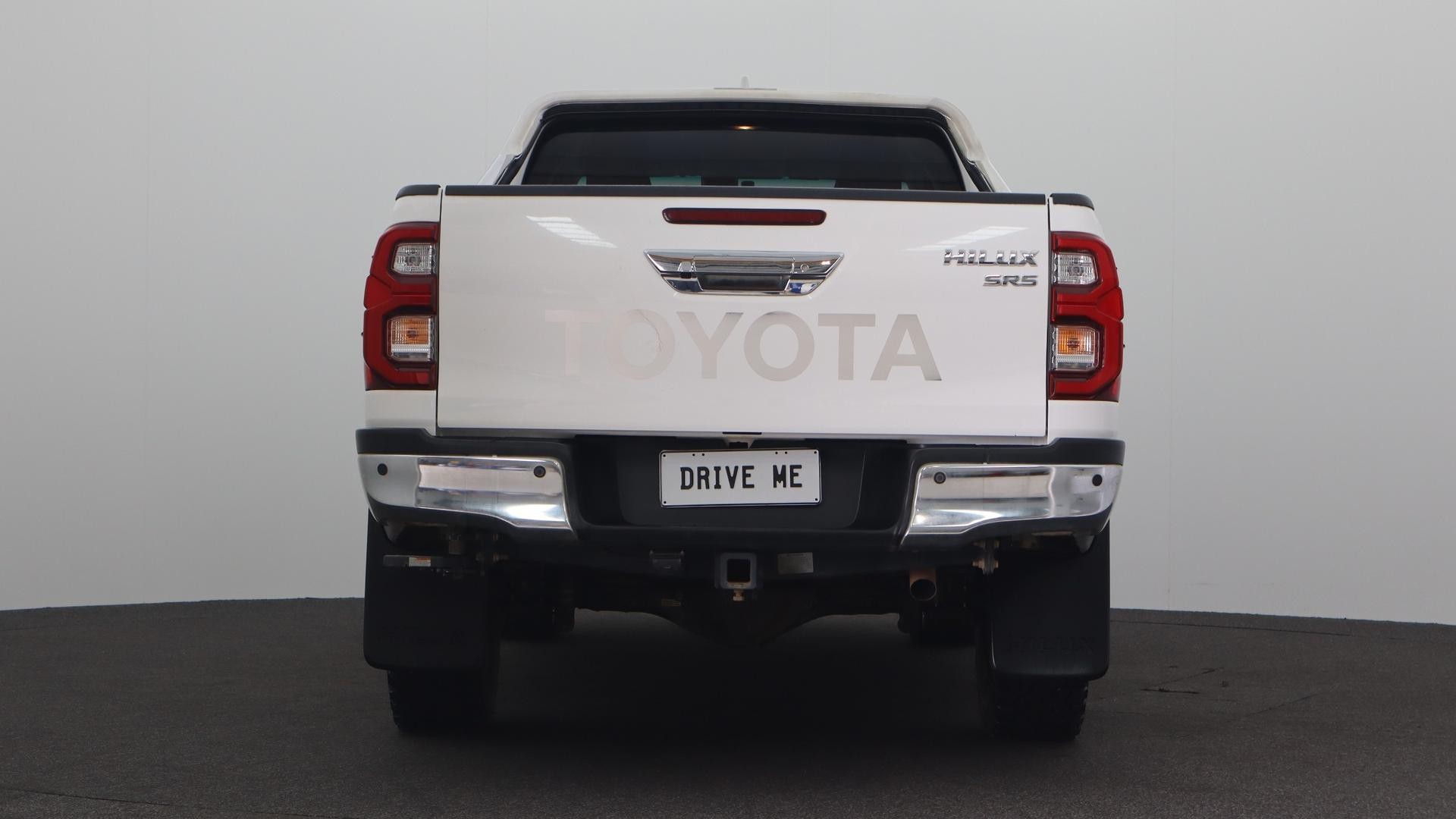 Toyota Hilux image 3