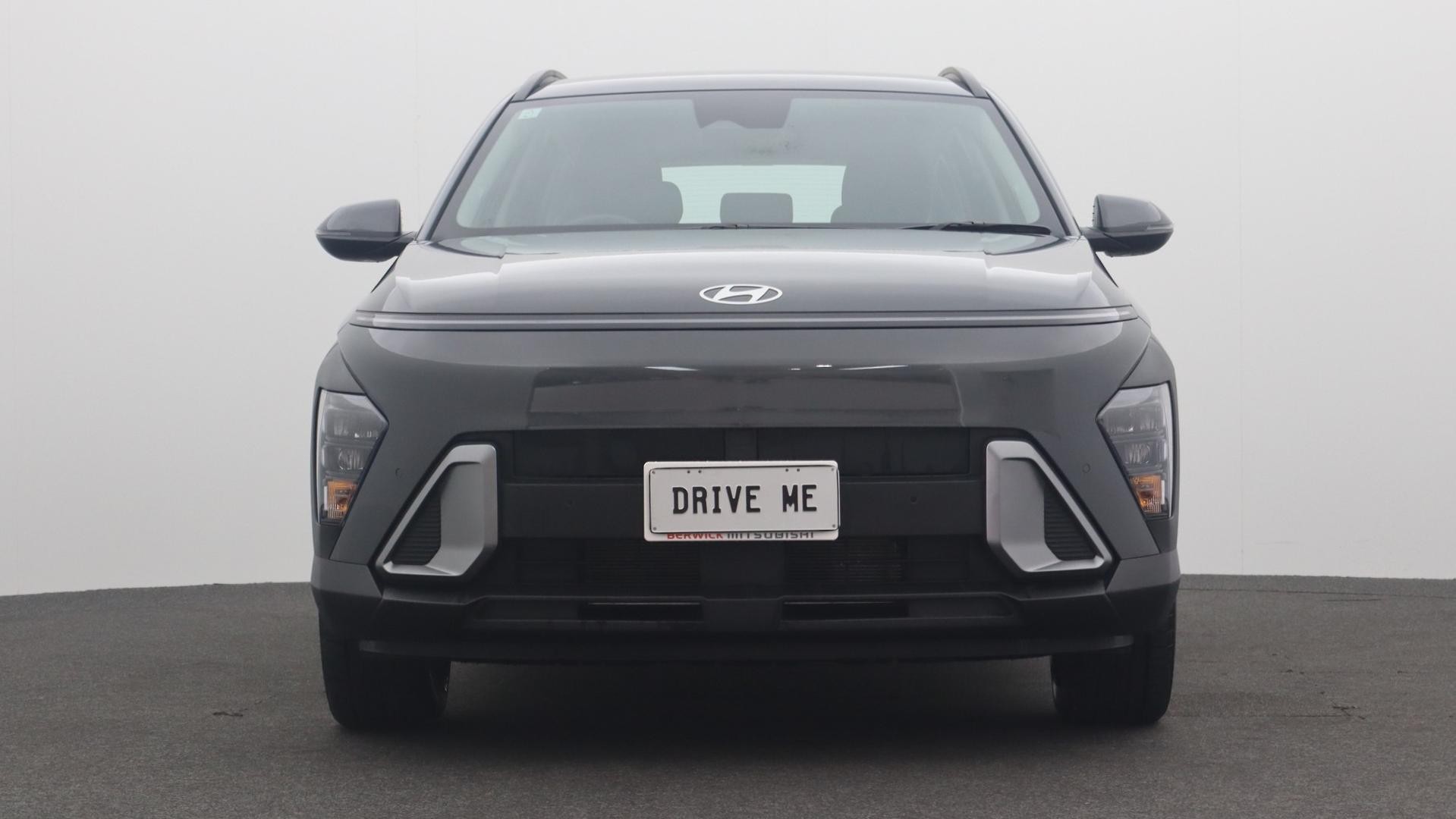Hyundai Kona image 2