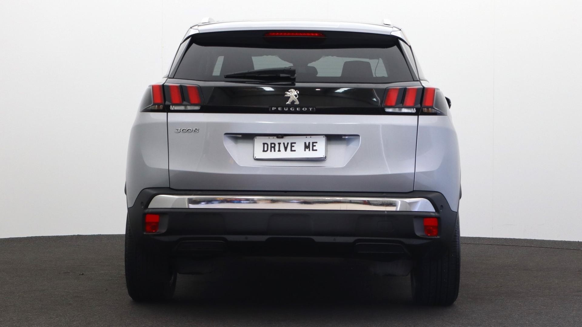 Peugeot 3008 image 2